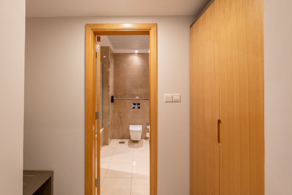 Studio Suite photo 3