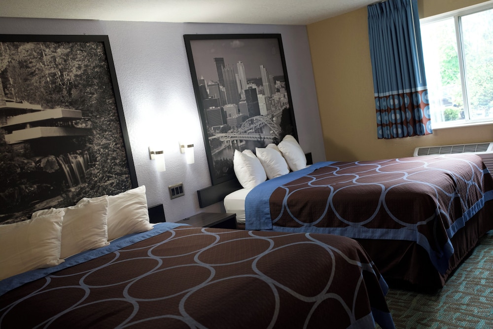 Standard Room, 2 Queen Beds photo 3