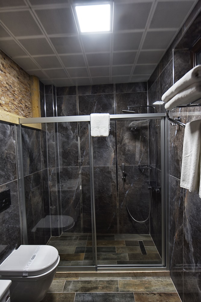 Exclusive Suite photo 2
