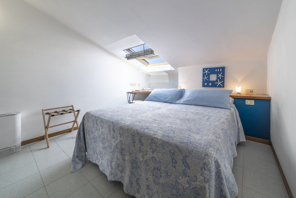 Double or Twin Room photo 1
