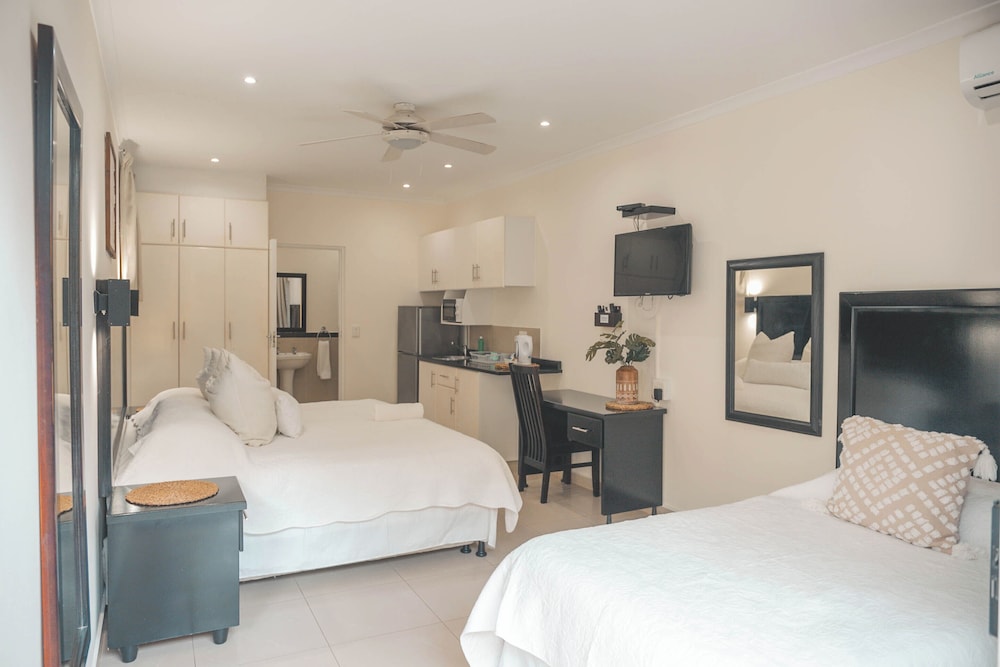 Family Suite photo 2