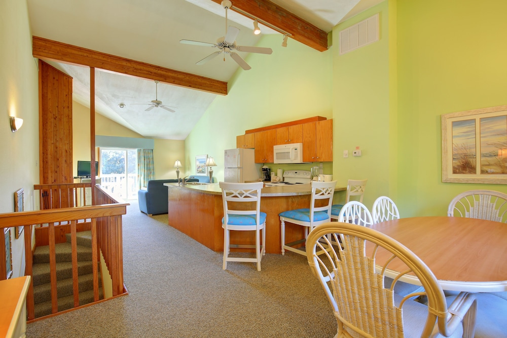 Family Condo, 2 Bedrooms, Resort View photo 1