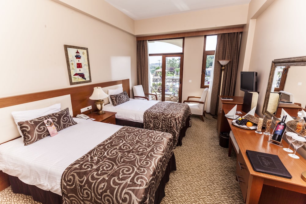 Standard Room photo 2