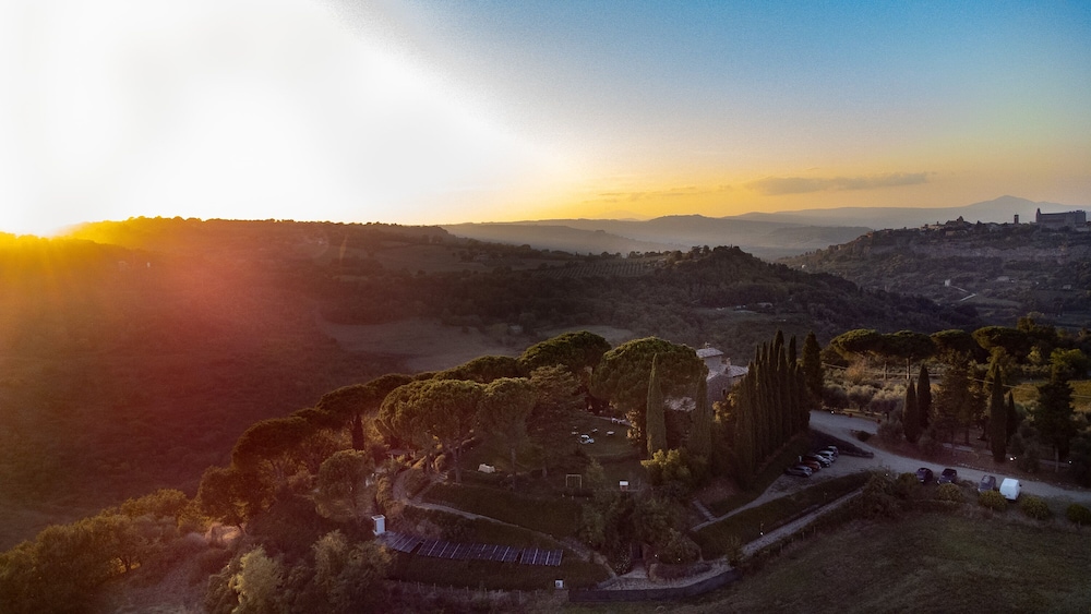 Exclusive Villa photo 1