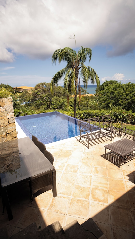 Villa, 6 Bedrooms, Ocean View (1107)