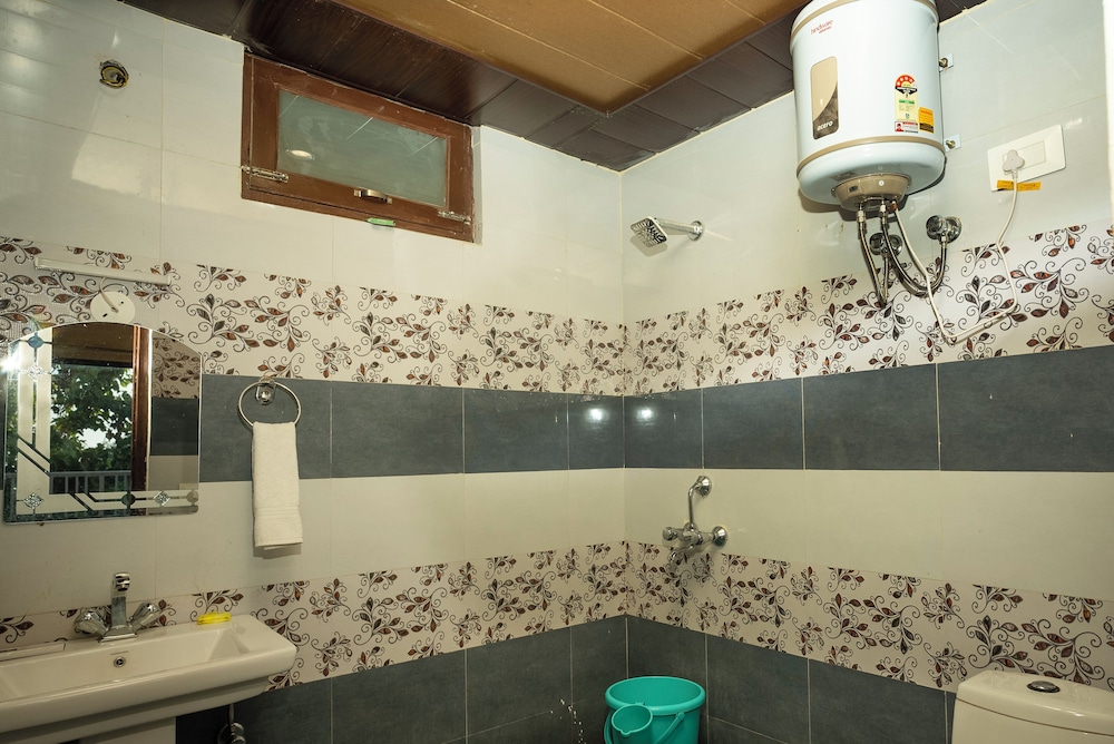 Superior Double Room, Valley View photo 3