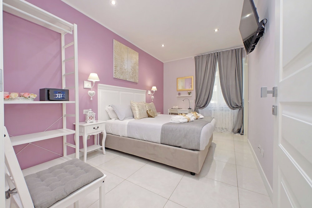 Standard Double Room photo 3