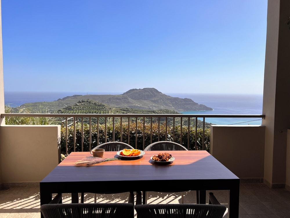 Suite, 1 Bedroom, Sea View - Photo 8