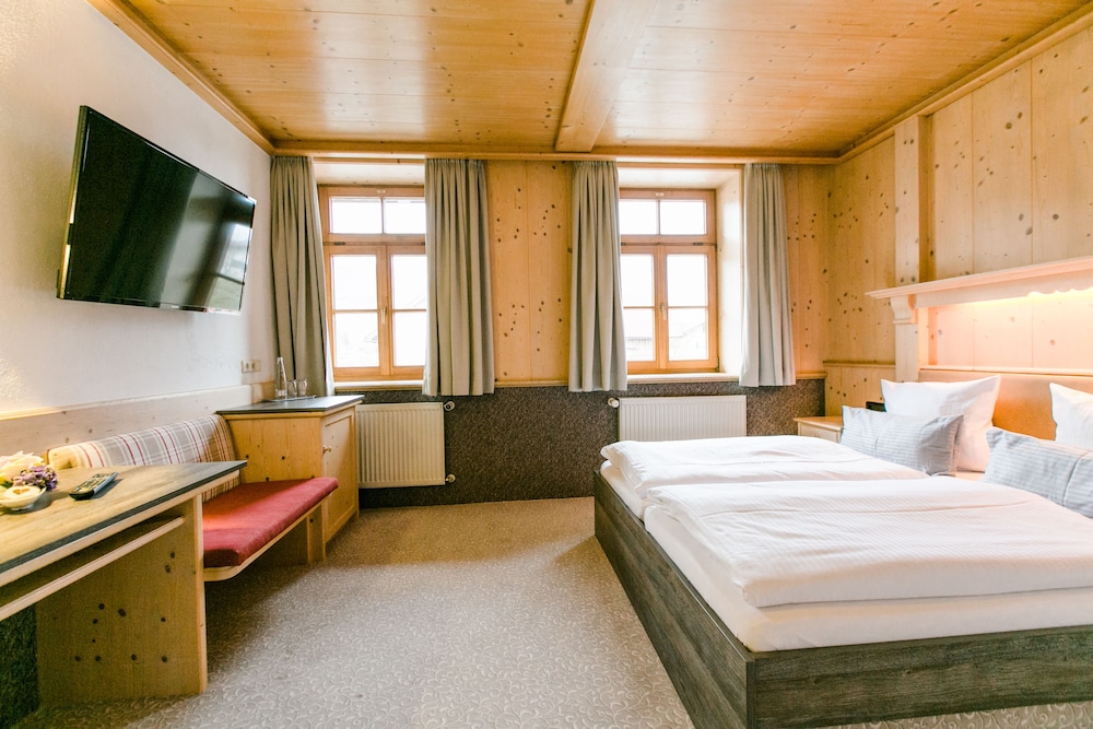 Superior Single Room, Non Smoking photo 2