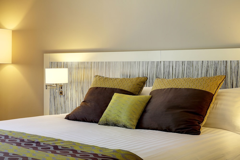 Superior Room, 1 King Bed, Non Smoking, Terrace (Larger Room) - Photo 4