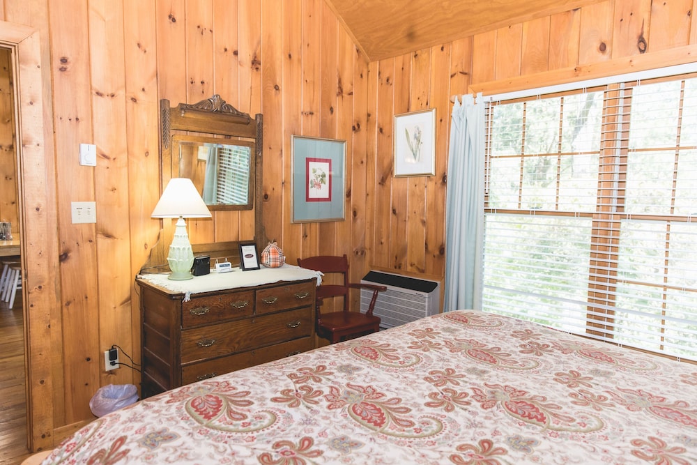 Signature Cottage photo 1
