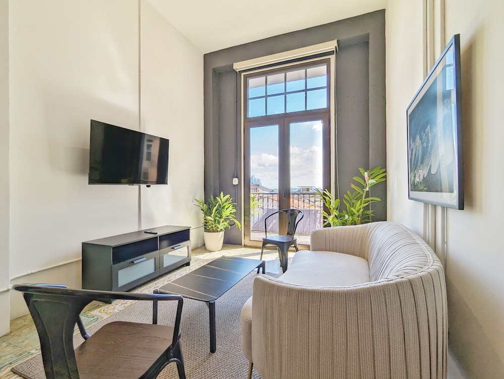 Apartment (2A) photo 1