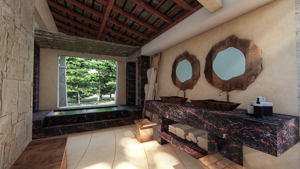 Double Room (Svadhisthana)