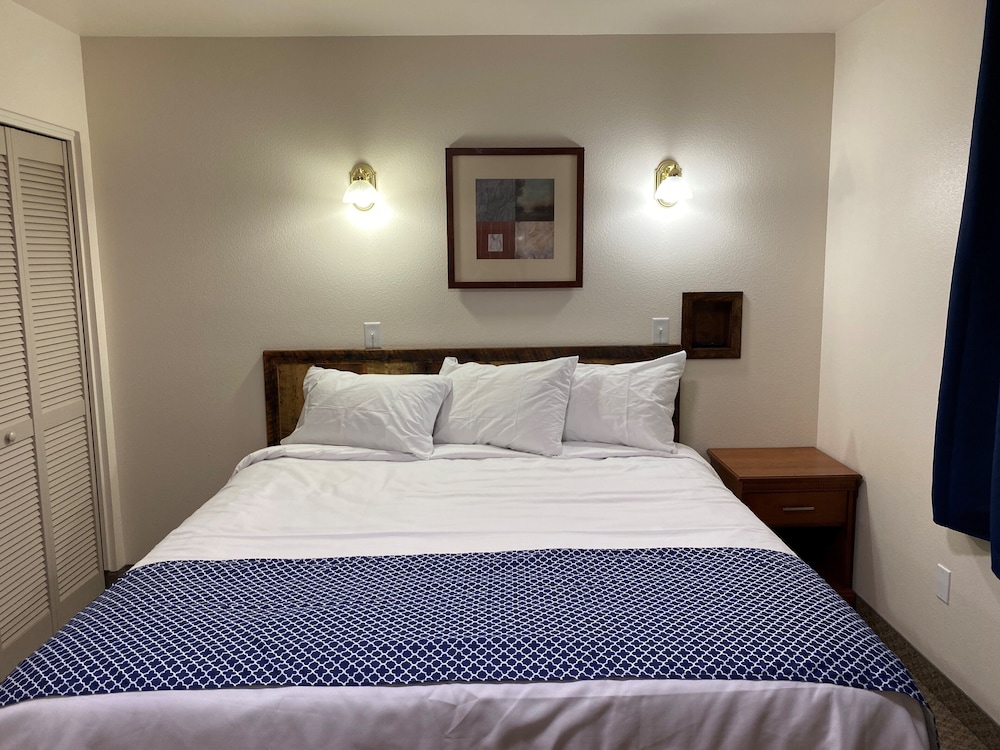 Basic Single Room
