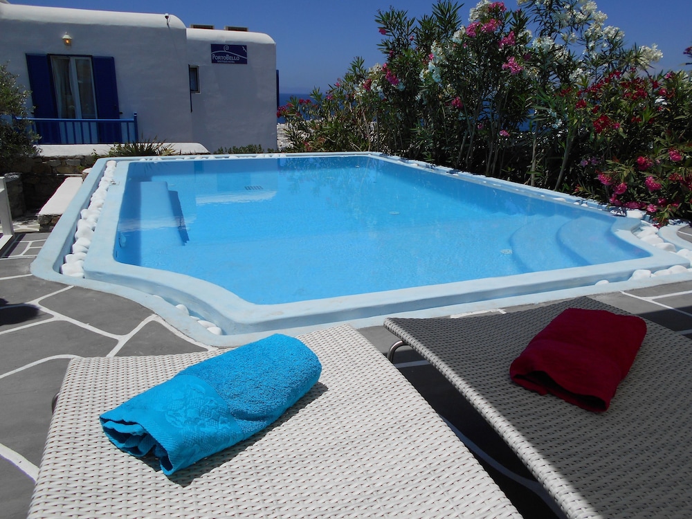 Luxury Suite, Private Pool, Partial Sea View
