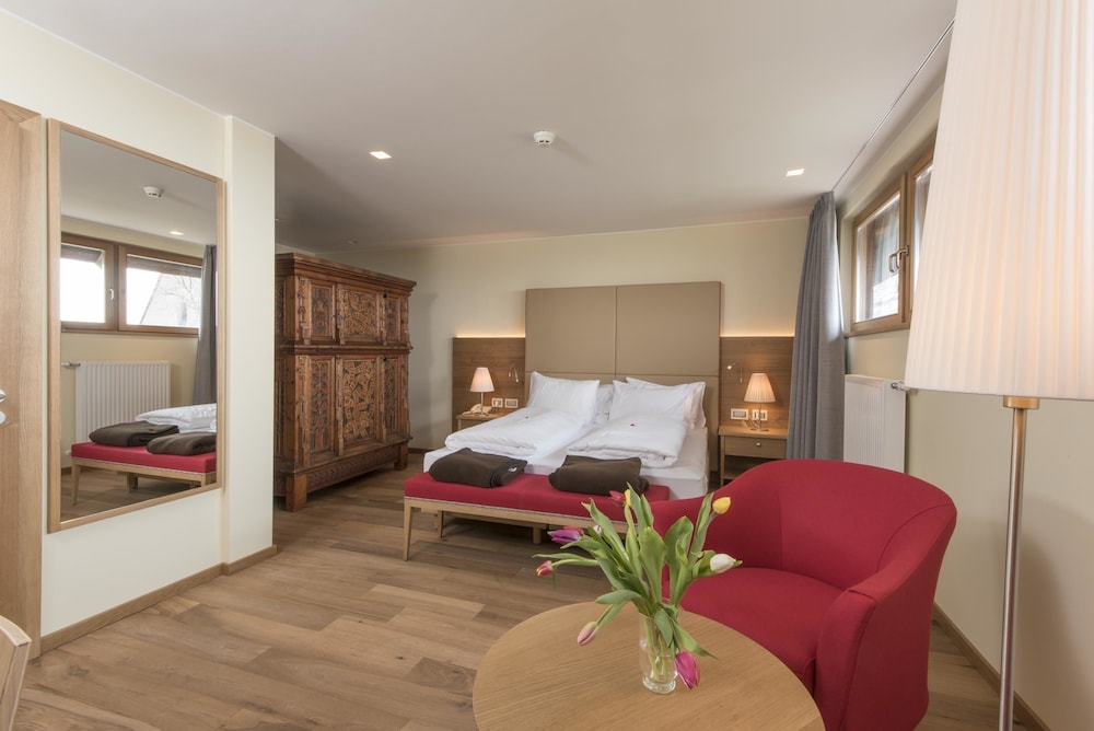 Luxury Suite photo 1
