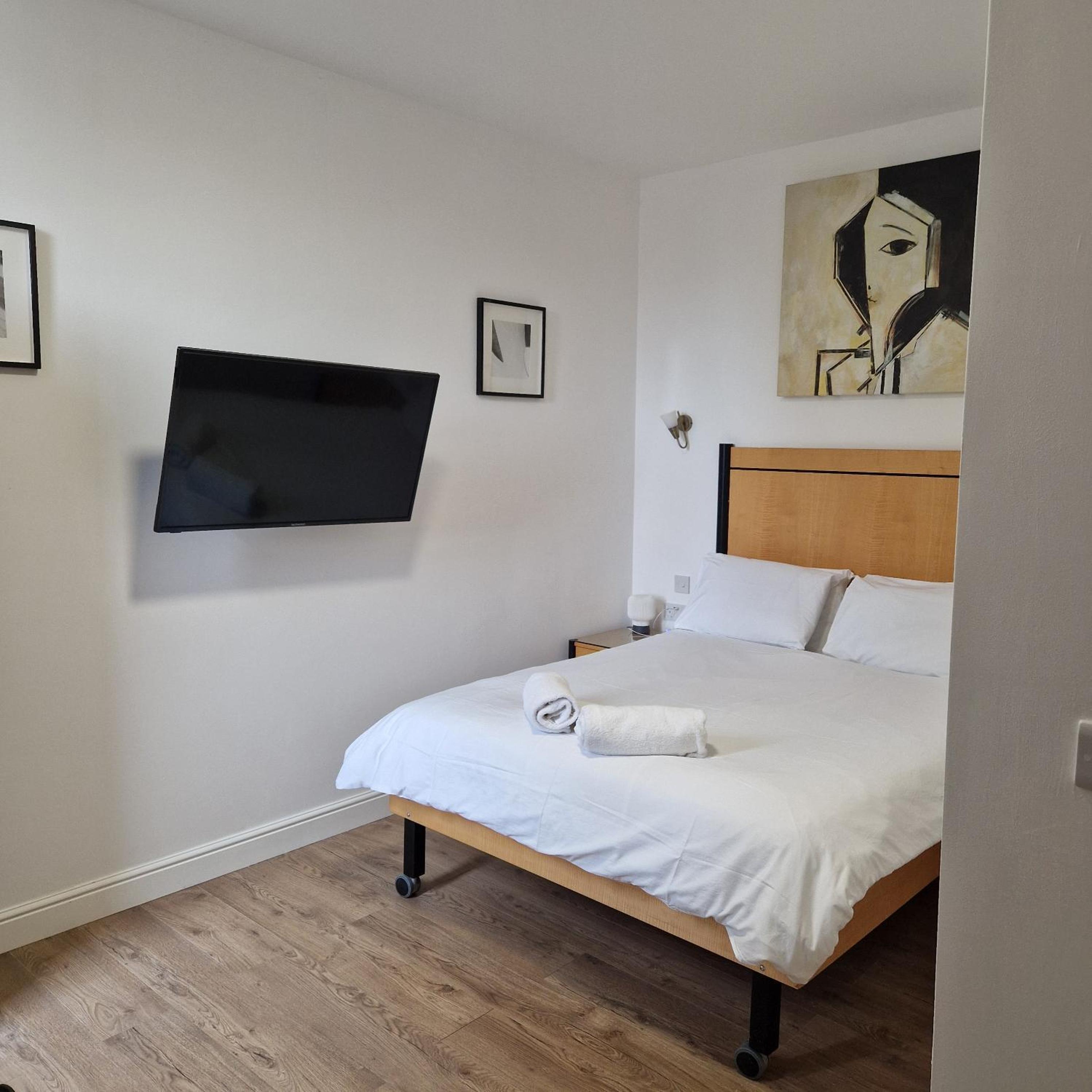 Two-Bedroom Apartment photo 2
