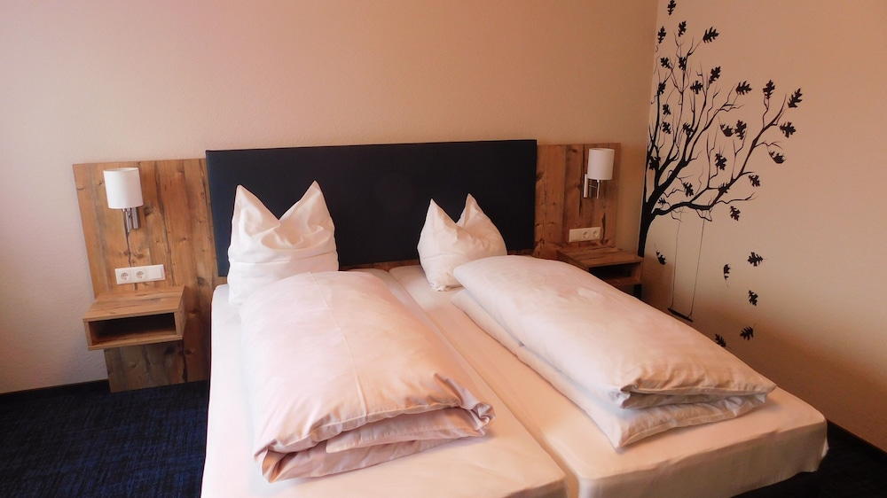 Double Room, Multiple Beds photo 1