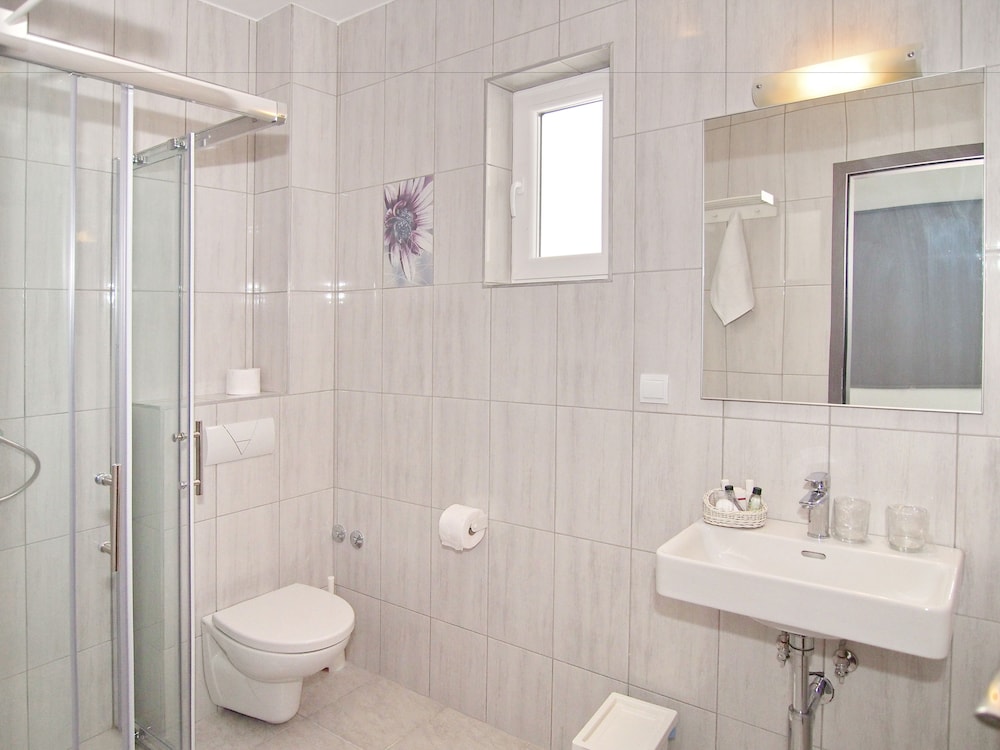 Romantic Studio Suite, Multiple Beds, City View photo 2