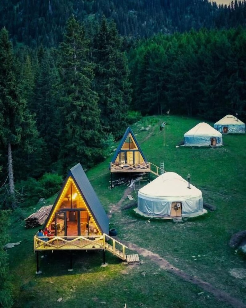 Cabin, Multiple Beds, Mountain View photo 3