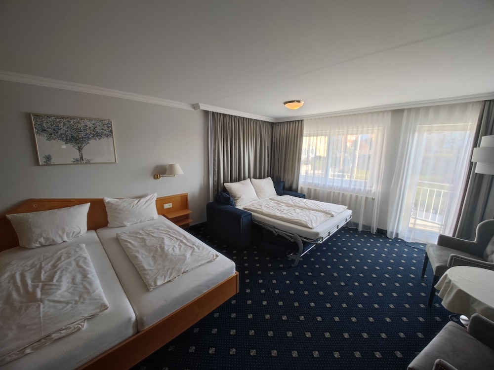 Family Quadruple Room photo 2