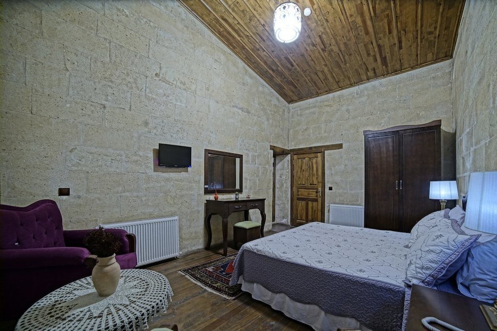 Standard Double Room photo 3