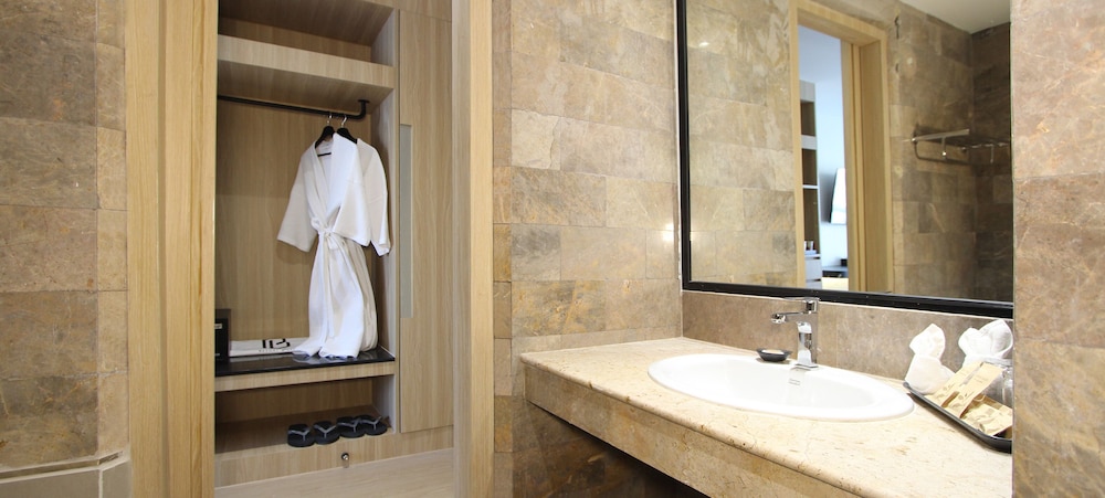 Superior Twin Room - Photo 9
