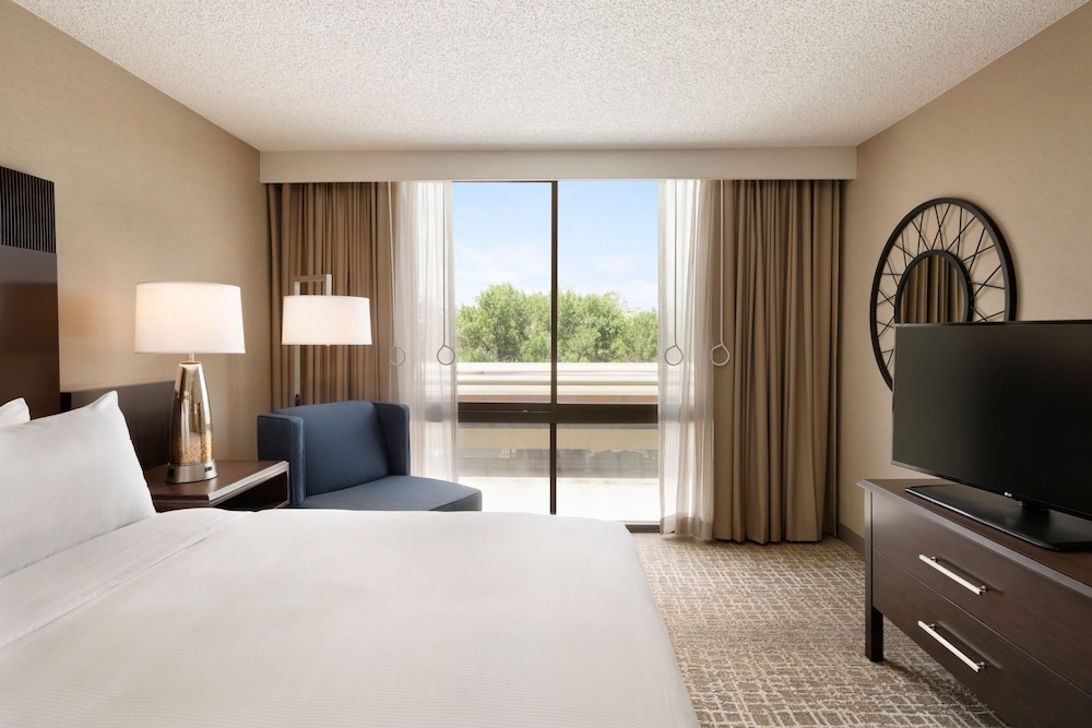 Executive Room, 1 Queen Bed - Photo 4