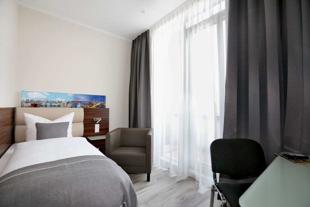 Comfort Single Room