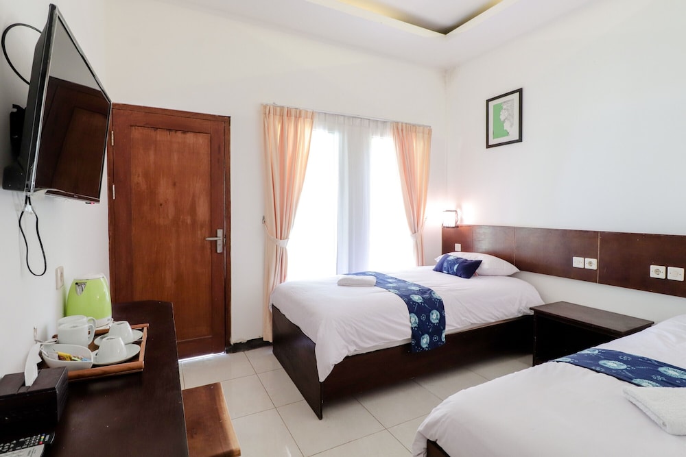 Superior Room - Photo 9