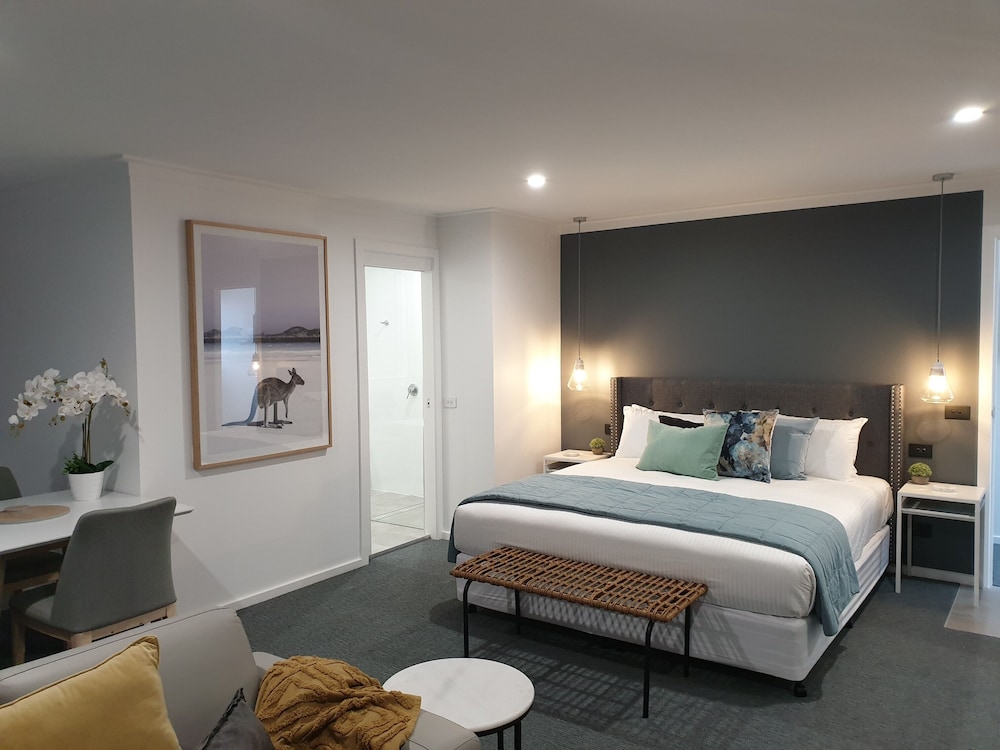 Bayview Superior Spa Suite photo 2