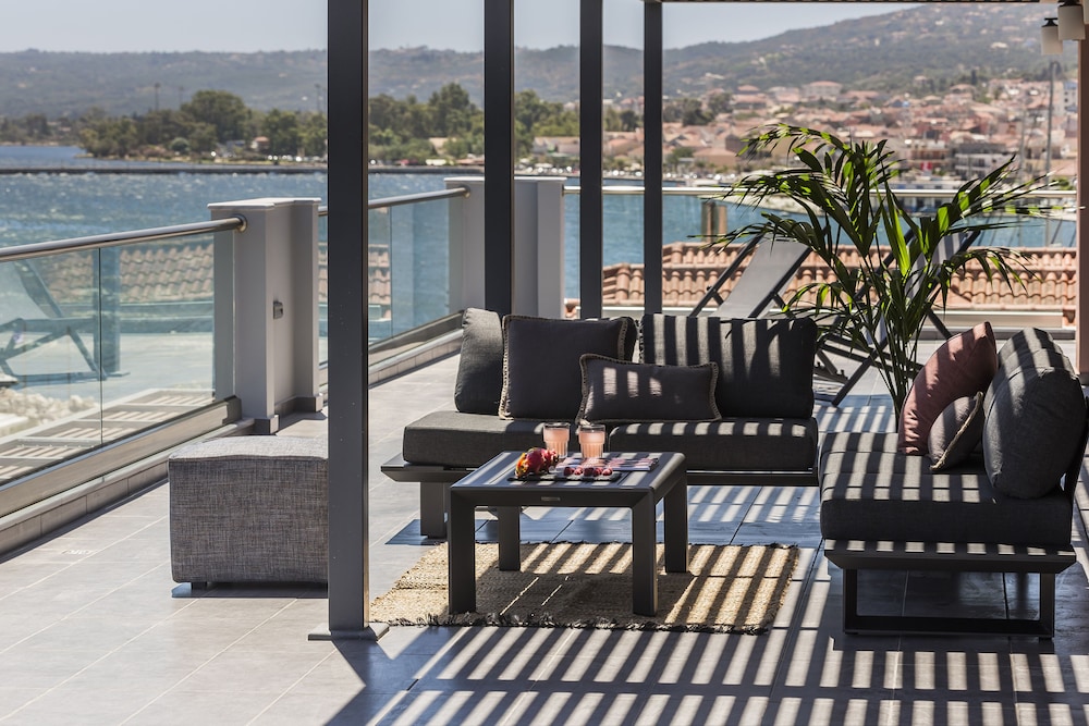Panoramic Loft, 1 Queen Bed, Sea View