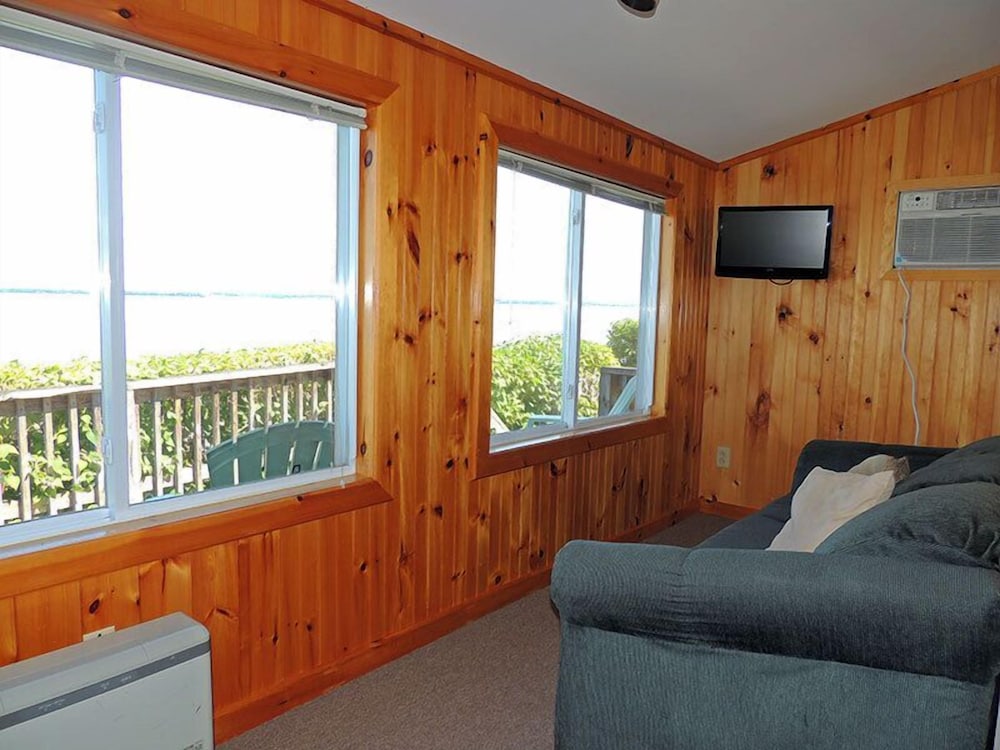 Cottage 1, 3 Bedrooms (reached by stairs) photo 3