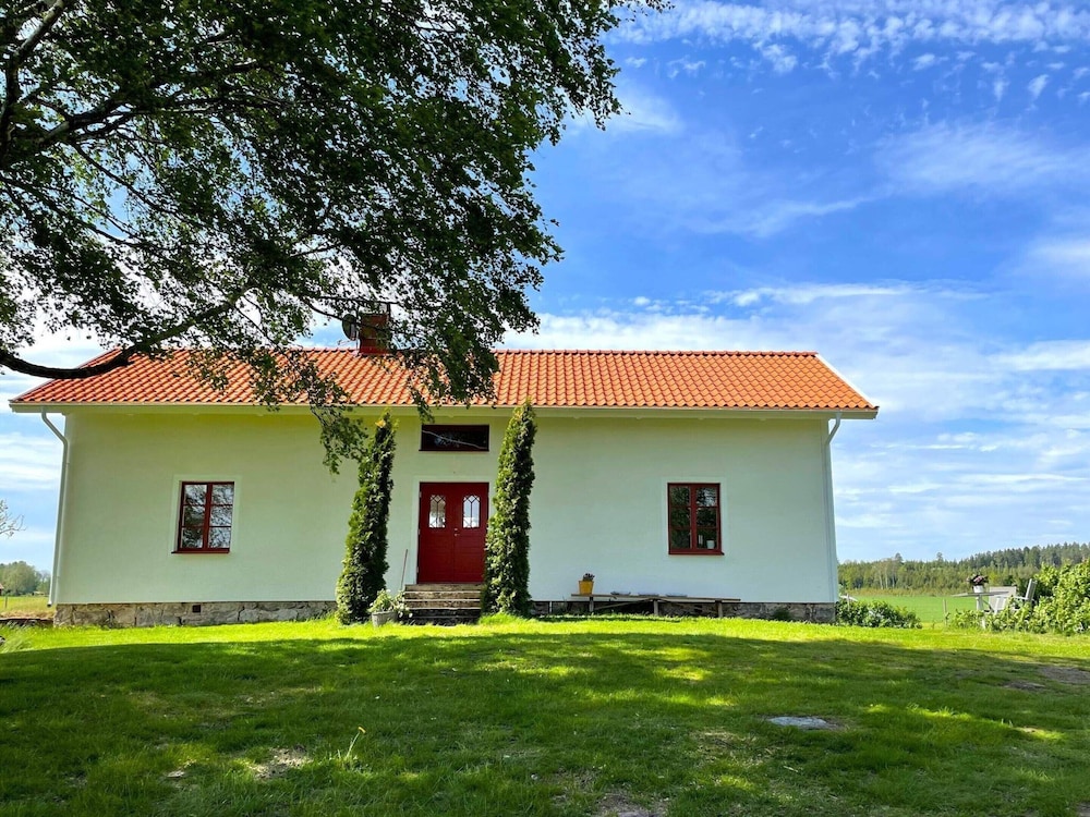 House photo 2