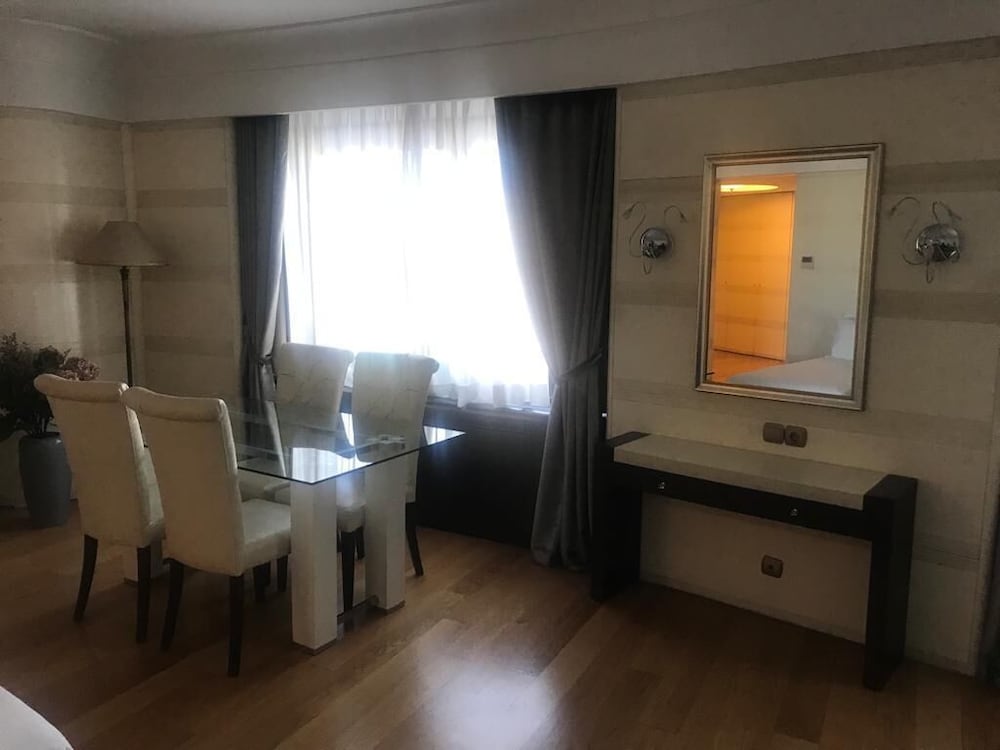 Grand Suite, 1 Bedroom photo 3