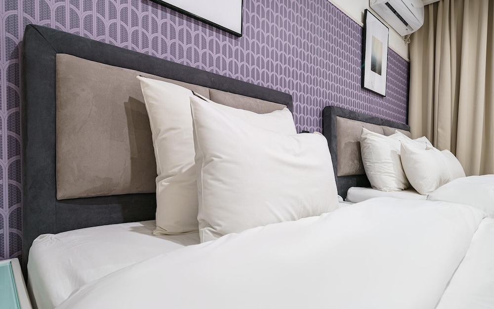 Room (Deluxe Twin - Starbucks Coffee PKG (N) - Photo 6