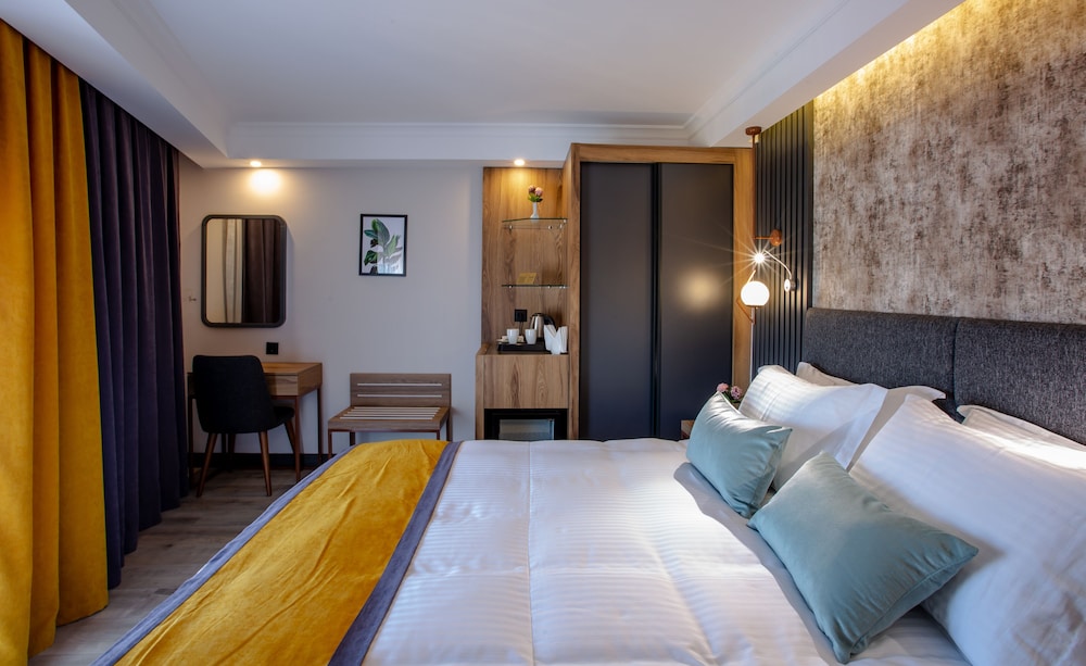 Economy Double Room - Photo 3