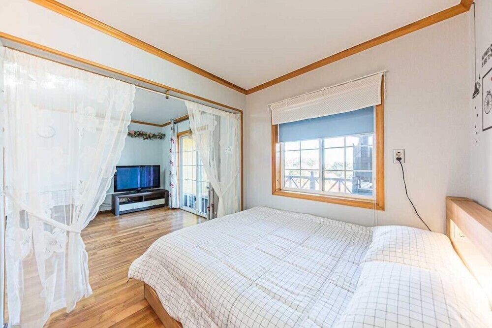 Room (Sansooyoo) - Photo 7