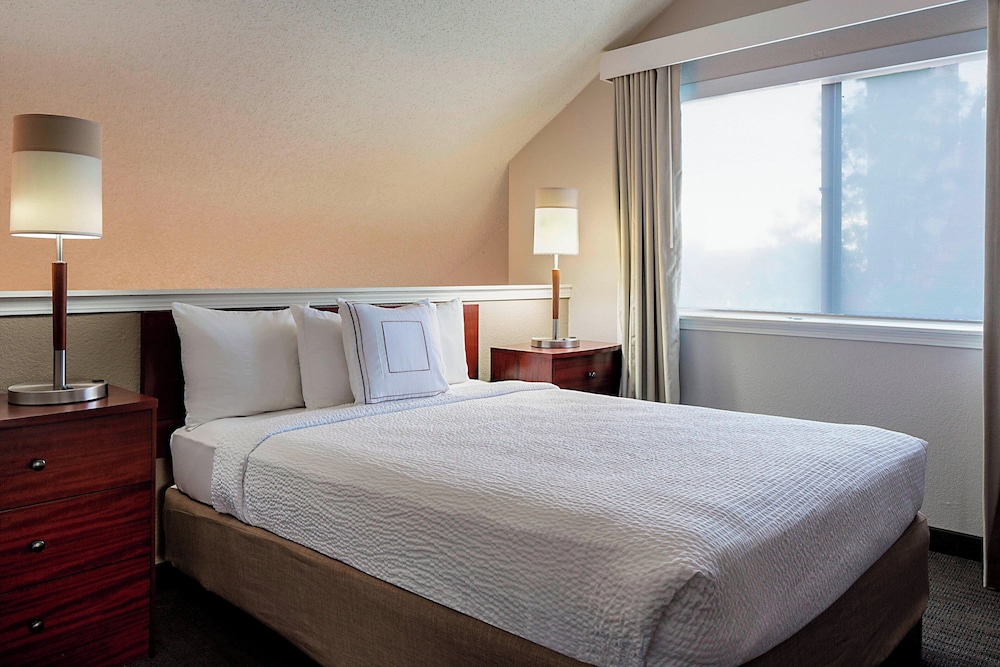 Suite, 1 Double Bed, Fireplace - Photo 2