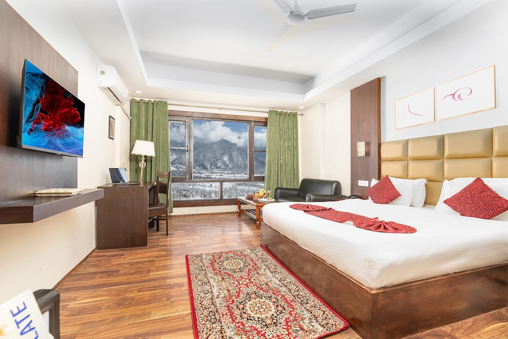 Superior Room - Photo 9