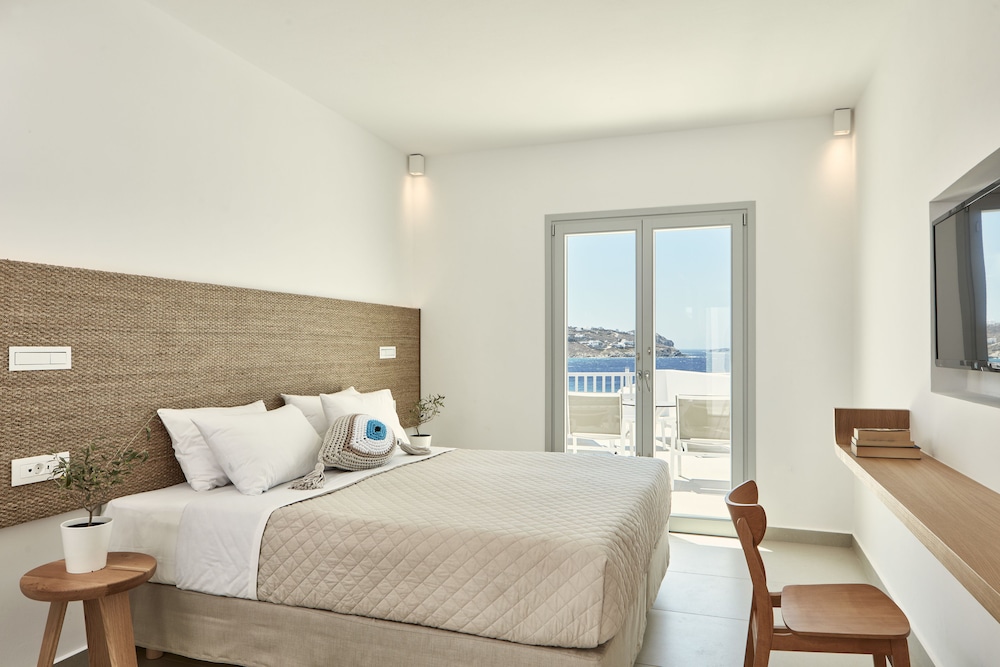 Superior Room, Sea View photo 2