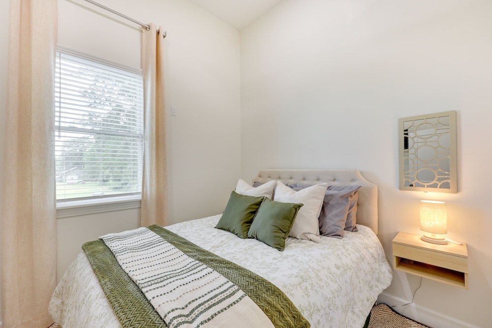 House (4 Bedrooms) photo 2
