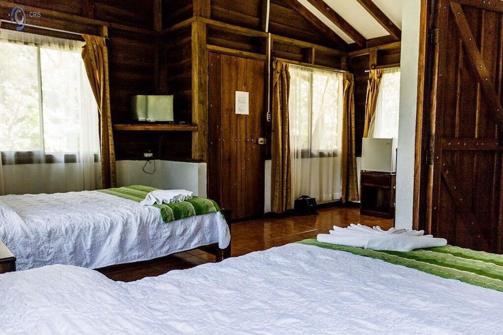 Basic Cabin, 2 Double Beds, Terrace photo 1