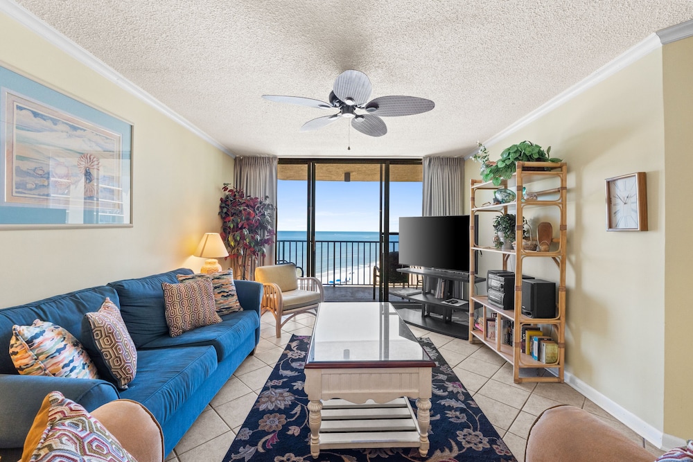 Condo, 2 Bedrooms, Ocean View (907B)
