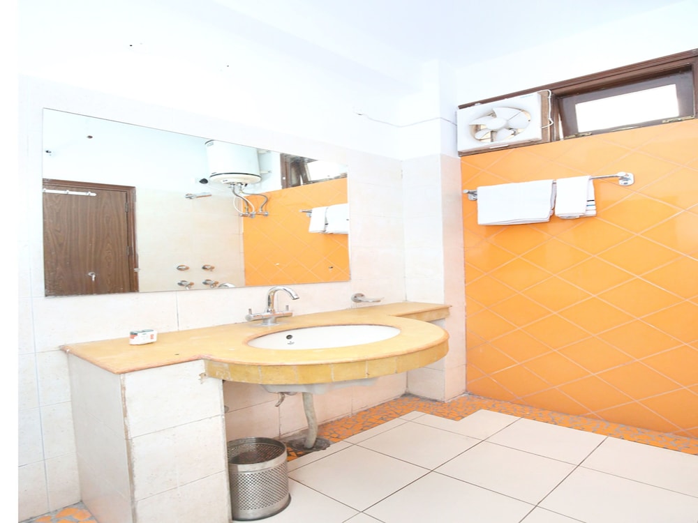 Double or Twin Room photo 2