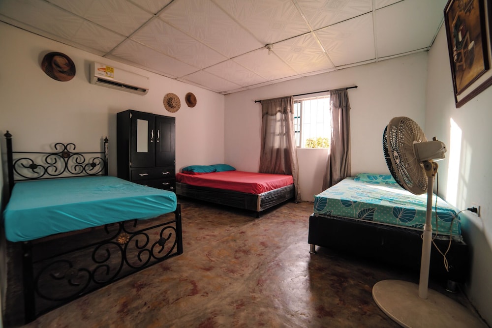 Deluxe Triple Room photo 2