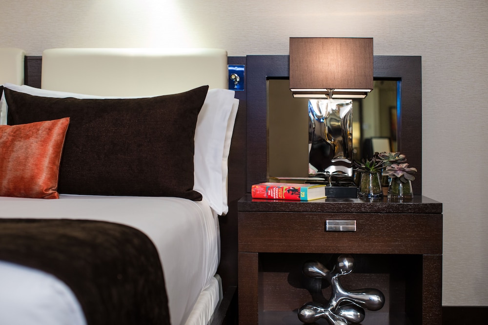 Luxury Suite, 1 Bedroom - Photo 3