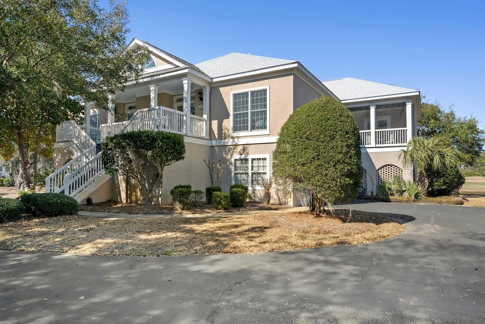 Condo, 3 Bedrooms