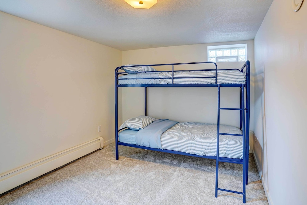 House (4 Bedrooms) photo 2