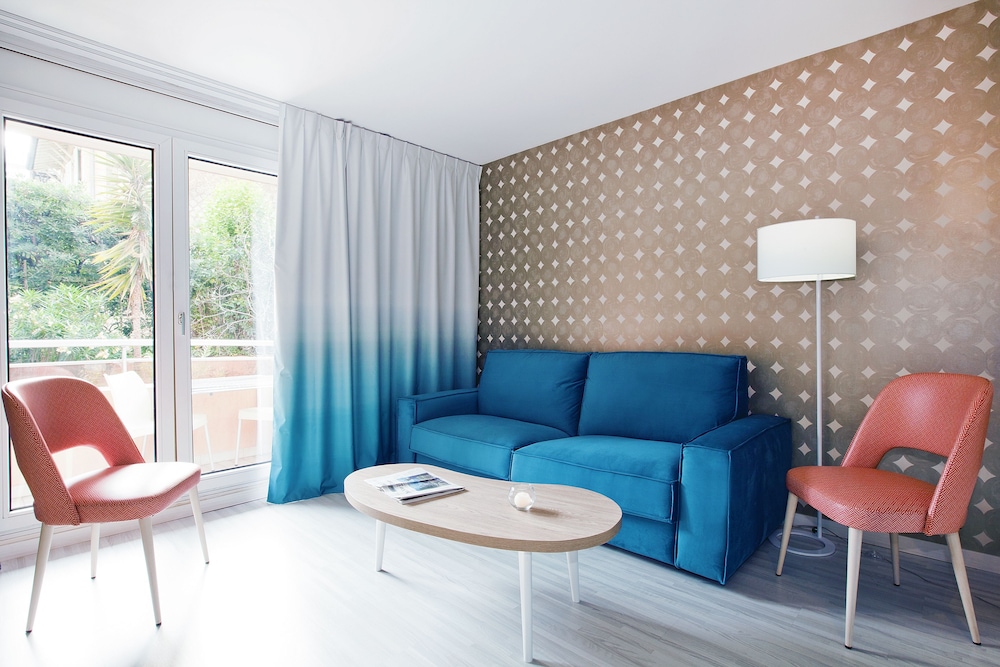 Apartment, 1 Double Bed with Sofa bed, Balcony - Photo 7